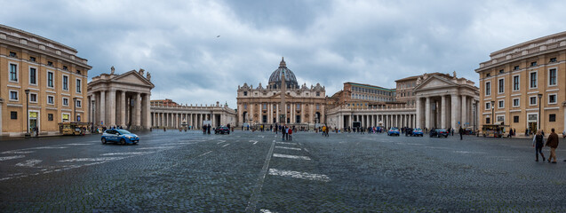 Fototapeta na wymiar A panoramic view of the buildings in Rome