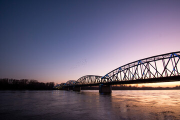 Fototapeta na wymiar Krajobraz most drogowy Toruń