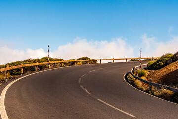 Carretera en el Parque Nacional del Teide