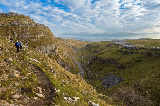 Walking to Malham Tarn via Malham Cove and Watlowes Dry Valley in the Yorkshire Dales