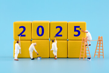 Miniature creativity will be refreshed on New Year's day in 2025