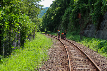 Fototapeta premium 岐阜県飛騨市神岡のレールマウンテンバイク