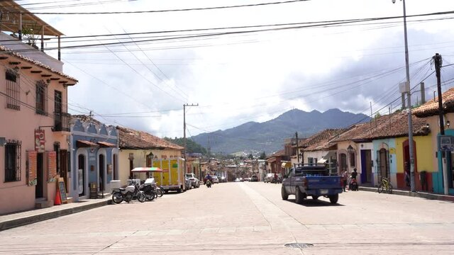 urban life in the streets of chiapas in mexico
