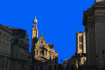 Fototapeta na wymiar Tours de l'église Saint-Etienne-du-Mont à Paris, France