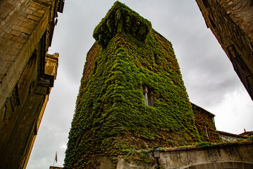 Edificios emblemáticos, callejuelas y rincones de la ciudad de Cáceres