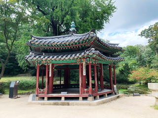 한국 서울 창덕궁 안의 비원 풍경 / Biwon Scenery in Changdeokgung Palace, Seoul, Korea 