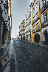 Fototapeta premium the city of Evora in Portugal. walk the streets of the city. street landscapes