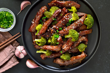 Beef and broccoli stir fry