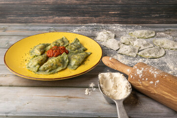 Vegane Ravioli mit Gemüsefüllung