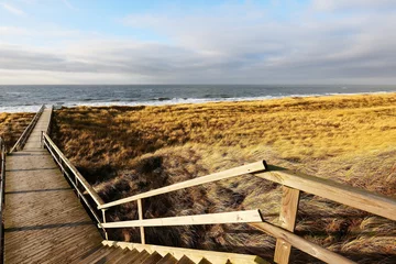 Selbstklebende Fototapeten Strandzugang Nordsee auf Sylt © sunset man