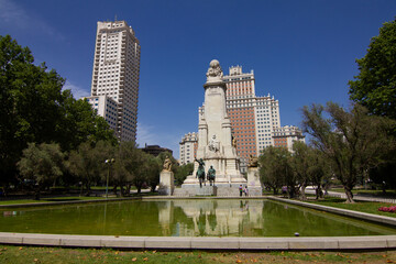 Fototapeta premium Madrid, Plaza de Espana - the capital of Spain