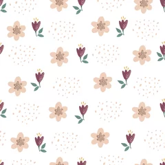 Behang roze rood beige bloemen, schattige bloemen, herfstbloemen, naadloos patroon op wit © Olga
