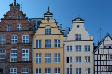 Fototapeta na wymiar Tenements on Old Townl in Elblag, Poland