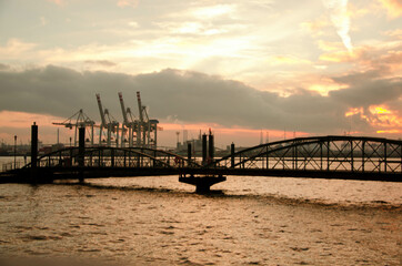 Fototapeta premium sunset on the pier