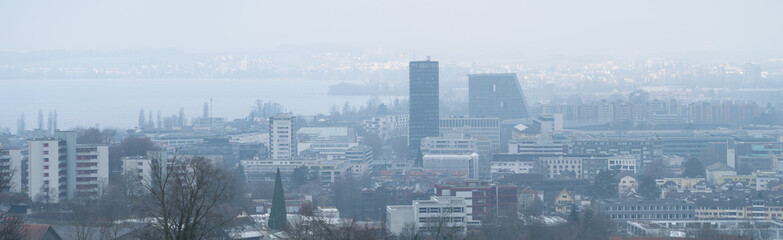 Zug Stadt im Winter Panorama, Schweiz. Januar 19