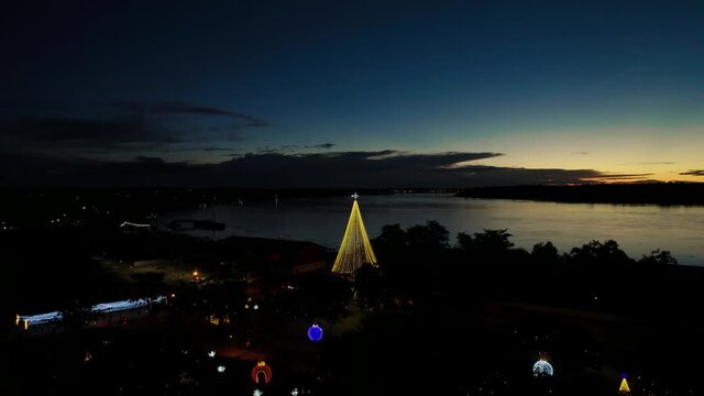 P&ocirc;r do Sol em Rio Madeira, Brasil