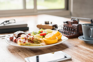 morning working with breakfast