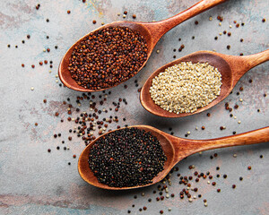 Red, black and white quinoa seeds
