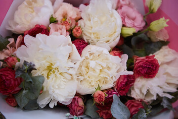 The composition is made by florists from fresh flowers at the party