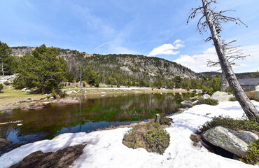 Fototapeta premium Spanien - Pyrenäen - Pic de Perafita - Wanderweg