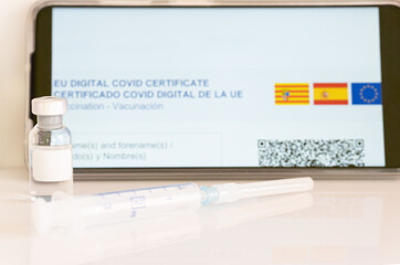 European Covic passport obtained by vaccination against Sars-Cov-2. Digital certificate on mobile...