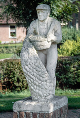 Statue de zaaier Nijeveen drente Netherlands