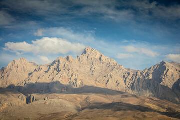Fototapeta na wymiar Breathtaking mountain landscape. The Anti Taurus Mountains. Aladaglar National Park. Turkey.