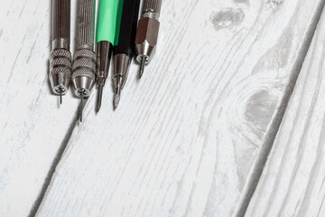 Sharp scrapers with collets. The concept of tools for mechanical cleaning of coins and...