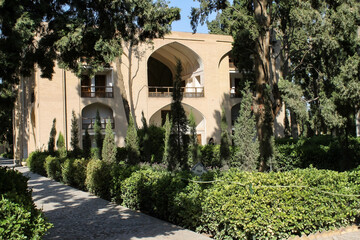 Fototapeta na wymiar Historical fin garden kashan iran