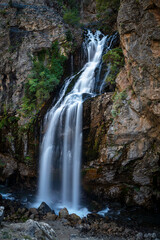 Fototapeta premium Kapuzbasi waterfall is the second highest waterfall in the world and it is the most beautiful nature place hiding in Anatolia, which is rarely hidden.