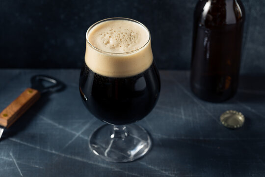 Cold Refreshing Irish Stout Beer