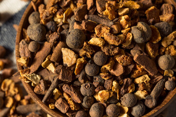 Raw Dry Organic Mulling Spices