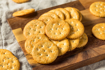 Healthy Brown Round Whole Wheat Crackers