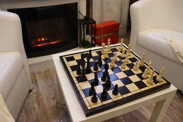 lets play chess on table
