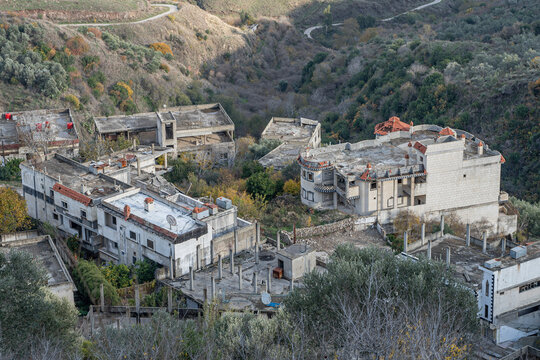 View from the crusader castle Crac des Chevaliers over the village of Hosn and the surrounding countryside in Syria