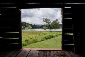 The view through a barn window © Cromise