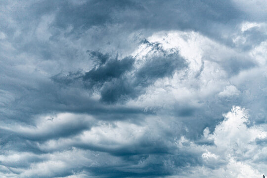 Colorful Blue Clouds ar the Sky.
