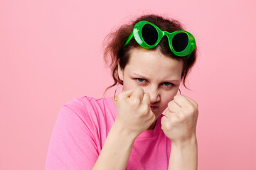 beautiful woman with green glasses decoration gesture with his hands Lifestyle