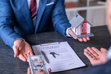 Real estate brokers are offering model home projects and handing out the keys to buyers who are ready to sign contracts, home insurance ideas...home and land mortgage