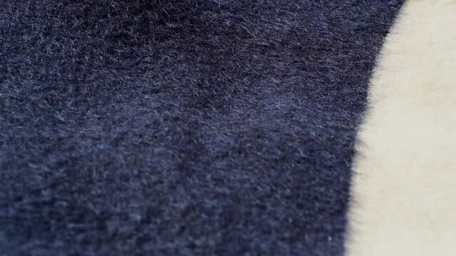 Strickmuster aus einer Mischwolle von Alpaka, Wolle, Mohair und Angora