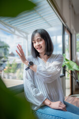 Take a photo tour at a cafe.