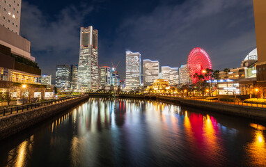 横浜　みなとみらい　夜景