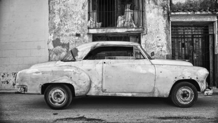 old car in Havana, cuba - 481838058