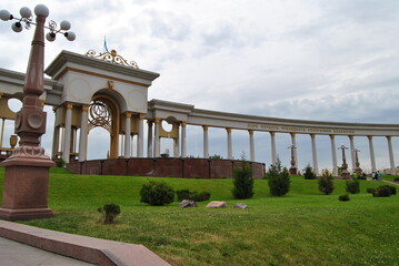 Fototapeta na wymiar Park of the First President of the Republic of Kazakhstan in Almaty