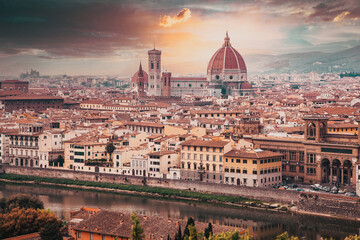 Fototapeta na wymiar scenic view over Florence with the Cathedral of Santa Maria del Fiore (Duomo) from Piazzale Michelangelo Firenze Italy - panorama