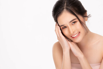 Naklejka premium Beauty asian women portrait face with skin care healthy and skin.