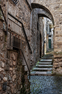 Stretto Bilder Durchsuchen 8,611 Archivfotos, und