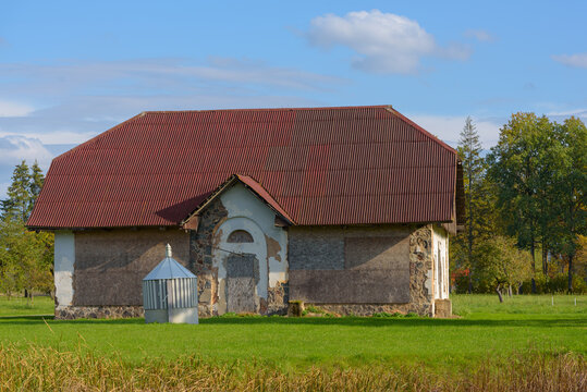 Ukmergė, Lithuania Manor Of President Antanas Smetona Užugiris Manor Is Located On The Picturesque Southern Shore Of Lake Lėno. Ancient Manor House Complex The First President Of Lithuania.