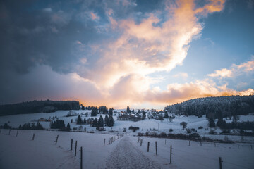 Winterdämmerung über Herrischried-Lochmatt