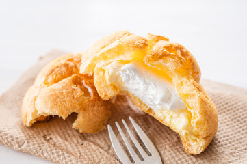 シュークリーム